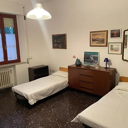 La Montagnola Apartment